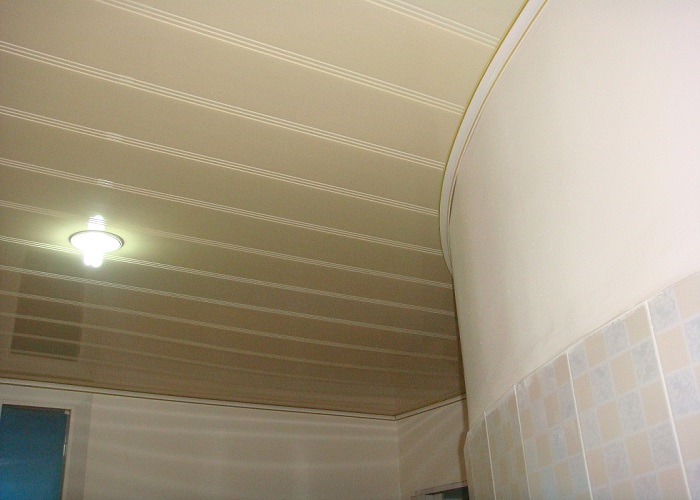 Faux Plafond en PVC